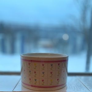 EUC Vintage 1987 FTDA Ceramic Tulip Print Trinket Box🌷
